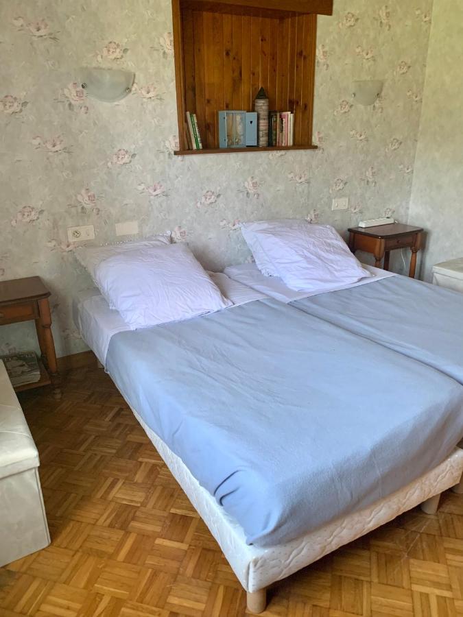 Dormez Dans La Chambre Du Meunier ! Germolles-sur-Grosne Εξωτερικό φωτογραφία