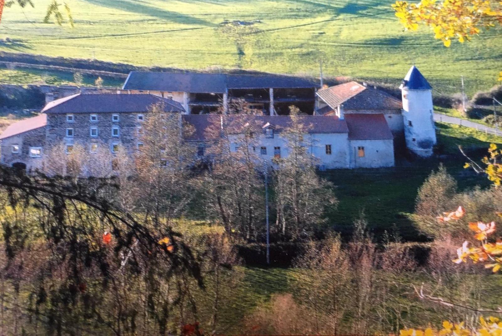 Dormez Dans La Chambre Du Meunier ! Germolles-sur-Grosne Εξωτερικό φωτογραφία